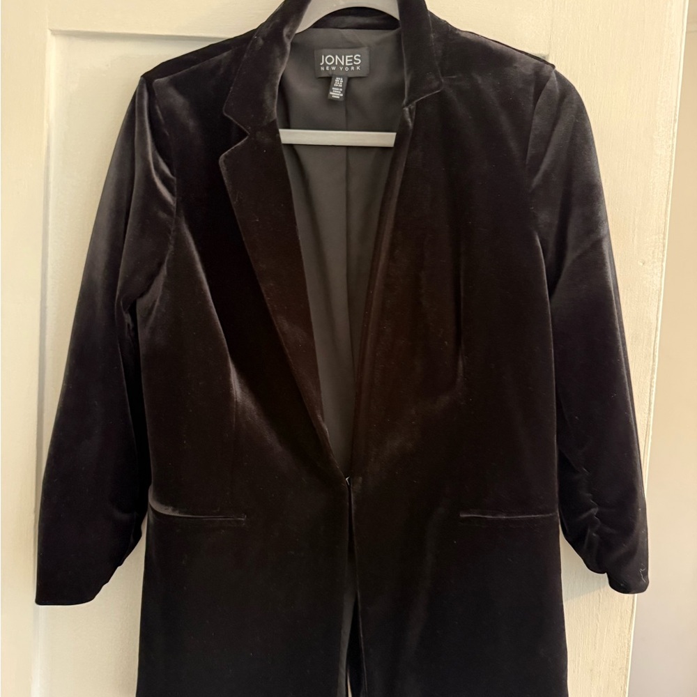 Jones New York Black Velvet Blazer